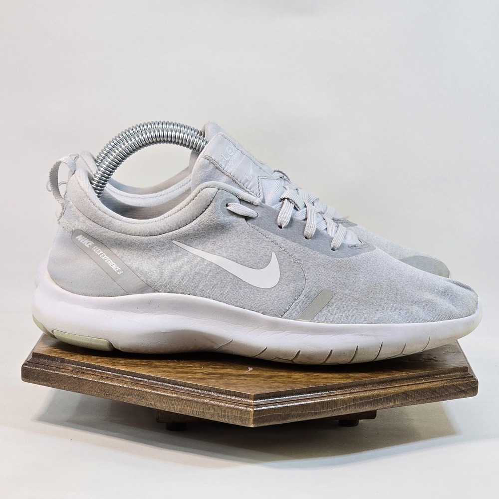 Nike Flex Experience RN 8 Shoes Womens Size 7.5 Gray White Sneakers AJ5908-101